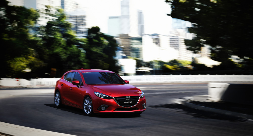 Mazda3, si pensa già ad una variante crossover?