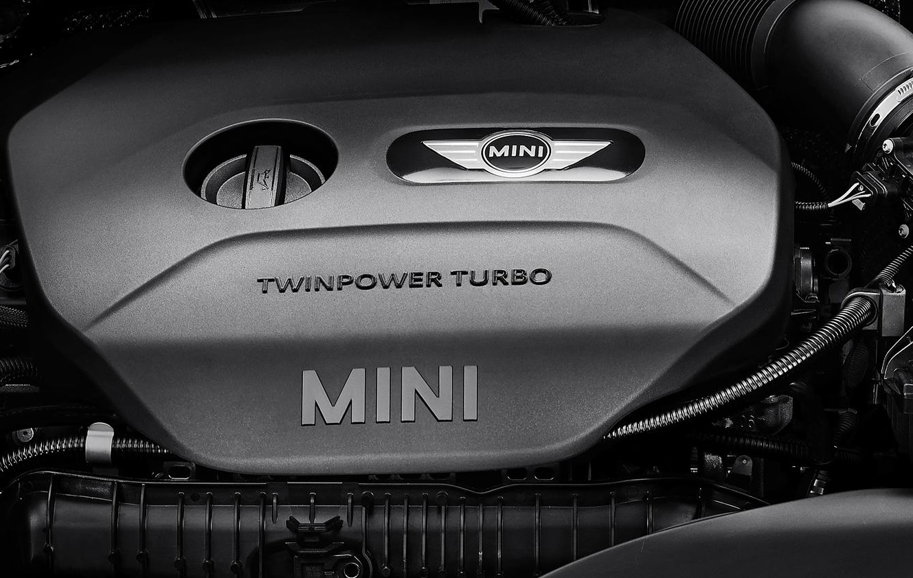 MINI svela la gamma motori per la nuova generazione
