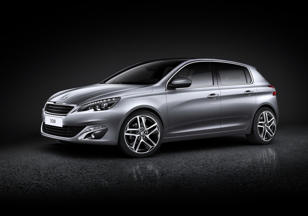 Nuova Peugeot 308, compatta con caratteristiche premium