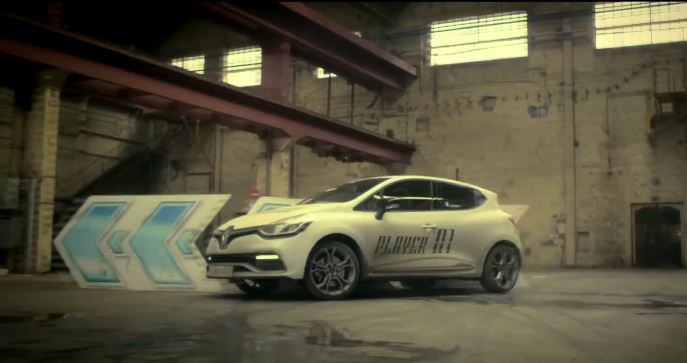 Renault Clio RS 200 EDC & Asphalt 8 Airborne, tra realtà e videogame