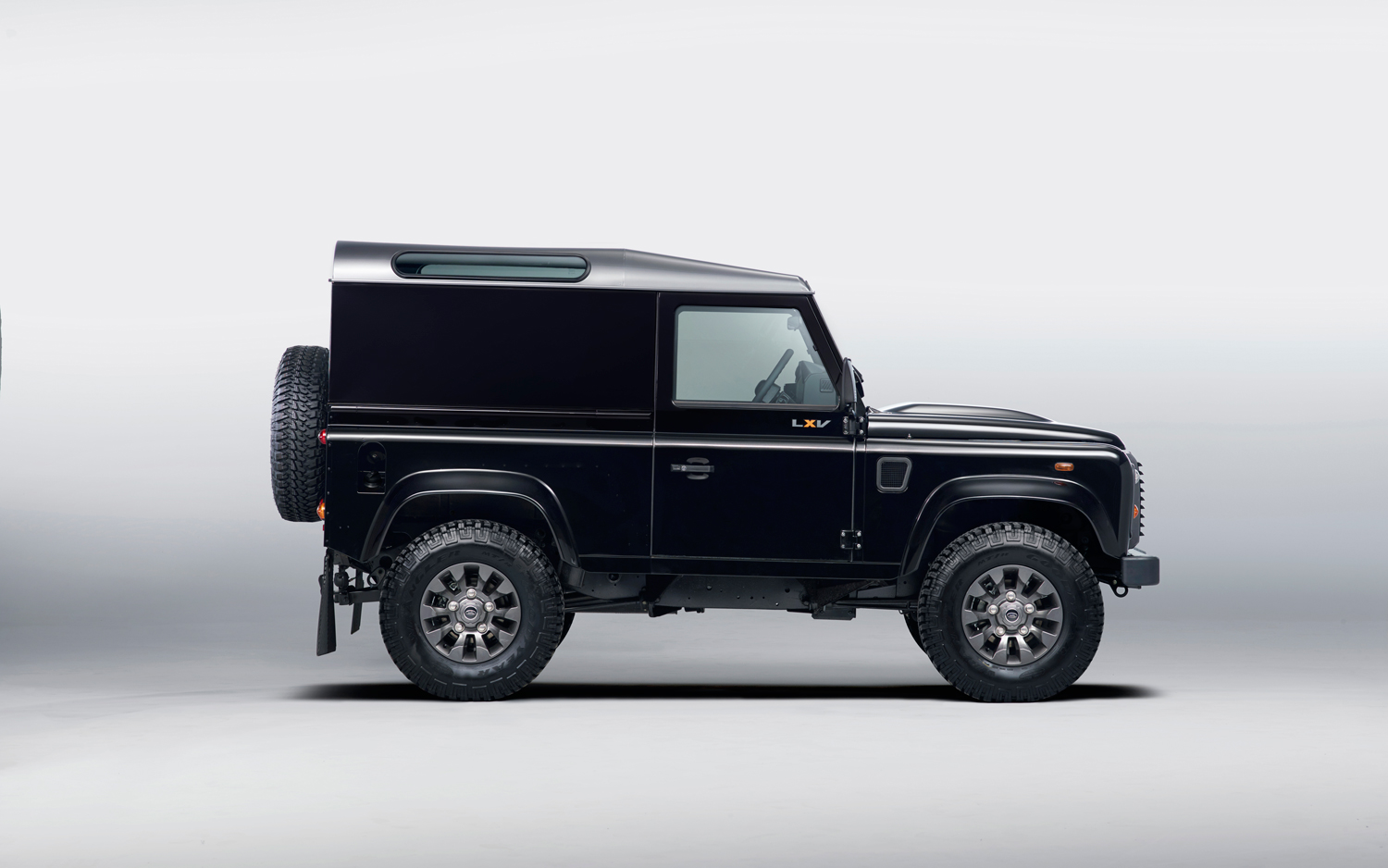 Land Rover Defender 2017, si pensa ad una variante pick-up