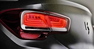 Citroën DS4 berlina: teaser della tre volumi per il mercato cinese