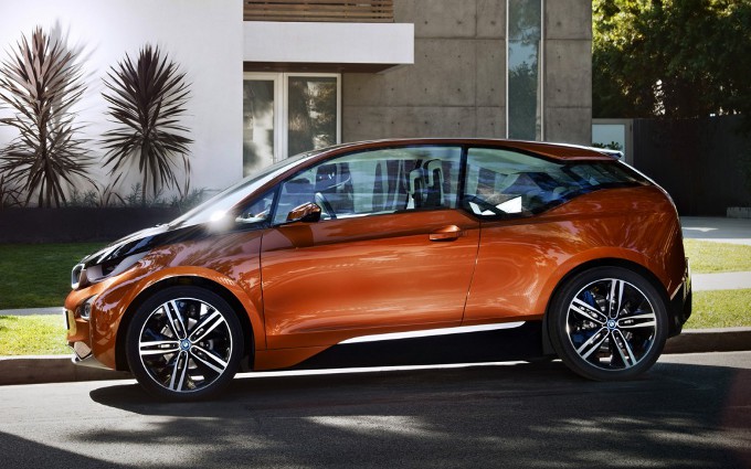 BMW i, l’espansione della gamma elettrica dipenderà dalla domanda