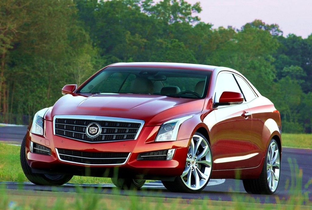 Cadillac ATS Coupé 2015: non ci sarà il logo a corona