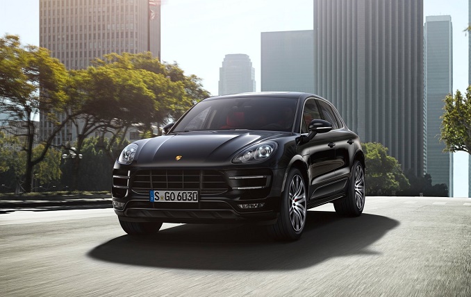 Porsche Macan S Diesel: in bella mostra nella vetrina Harrods di Londra