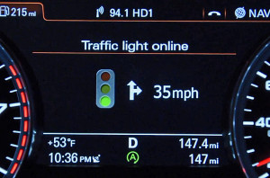 Audi Traffic Light Info Online, al CES 2014 il semaforo è sempre verde