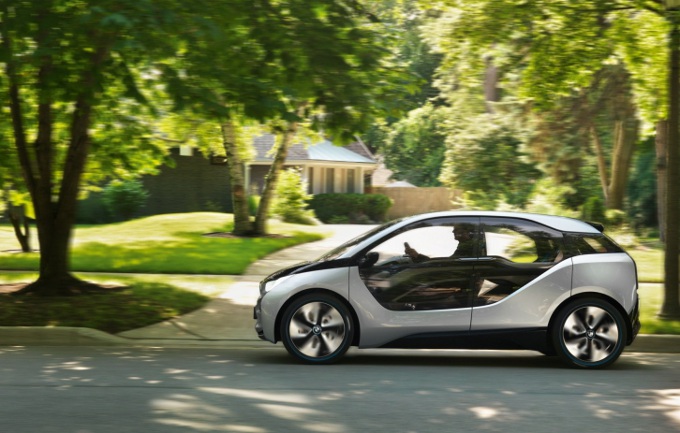 BMW i3, city car premium dal cuore 100% verde