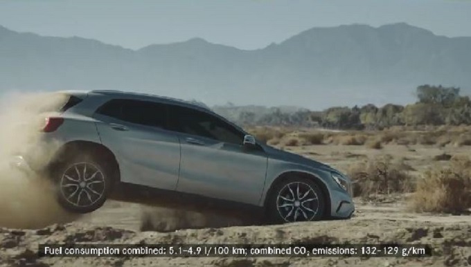 Mercedes GLA e la strada dimenticata nel nuovo trailer