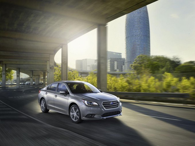 Subaru Legacy Sport, si pensa ad una variante più grintosa