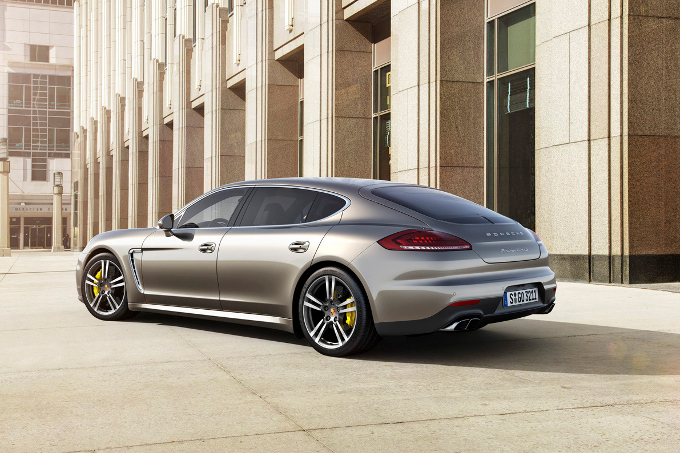 Porsche Panamera, nuovi motori V6 e V8 per la prossima generazione