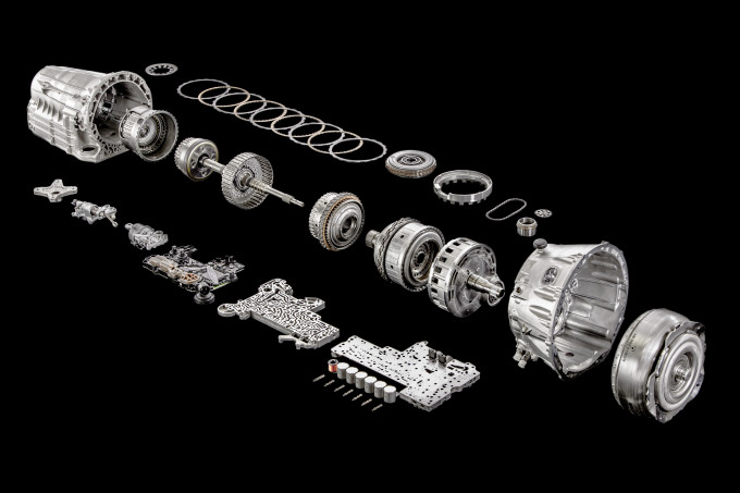 Mercedes lancia il nuovo cambio automatico 9G-TRONIC