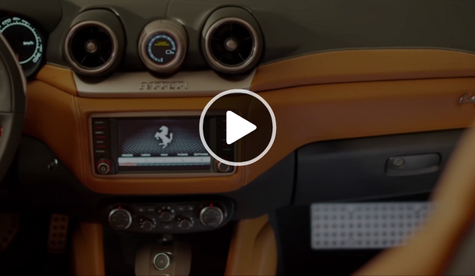 Ferrari California T: Focus sugli interni