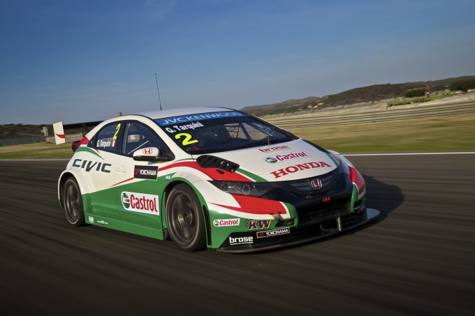 Honda Civic WTCC 2014 gonfia i muscoli in vista del via al campionato
