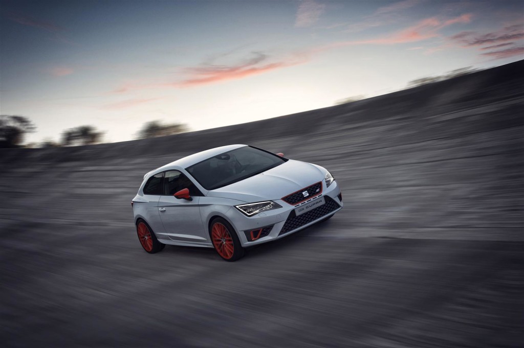 SEAT Leon Cupra, esordio al Salone di Ginevra col record sulla pista del Nurburgring