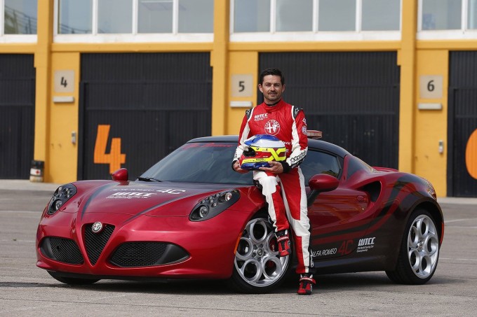 Alfa Romeo 4C, esordio in Marocco in veste di Safety Car