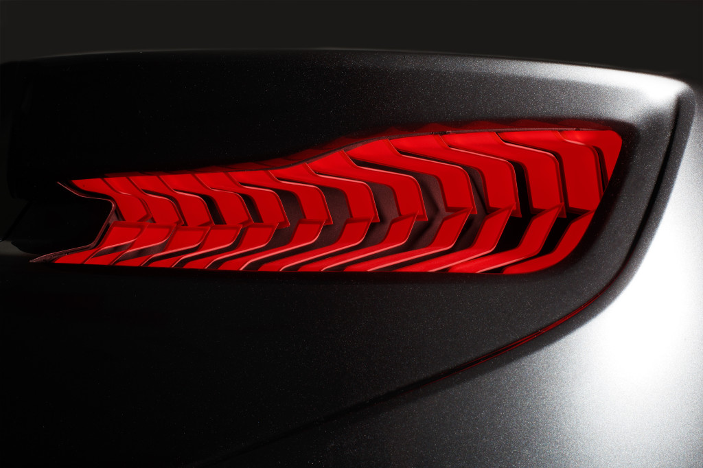 BMW, il futuro dell’illuminazione passa dalle luci a laser e OLED