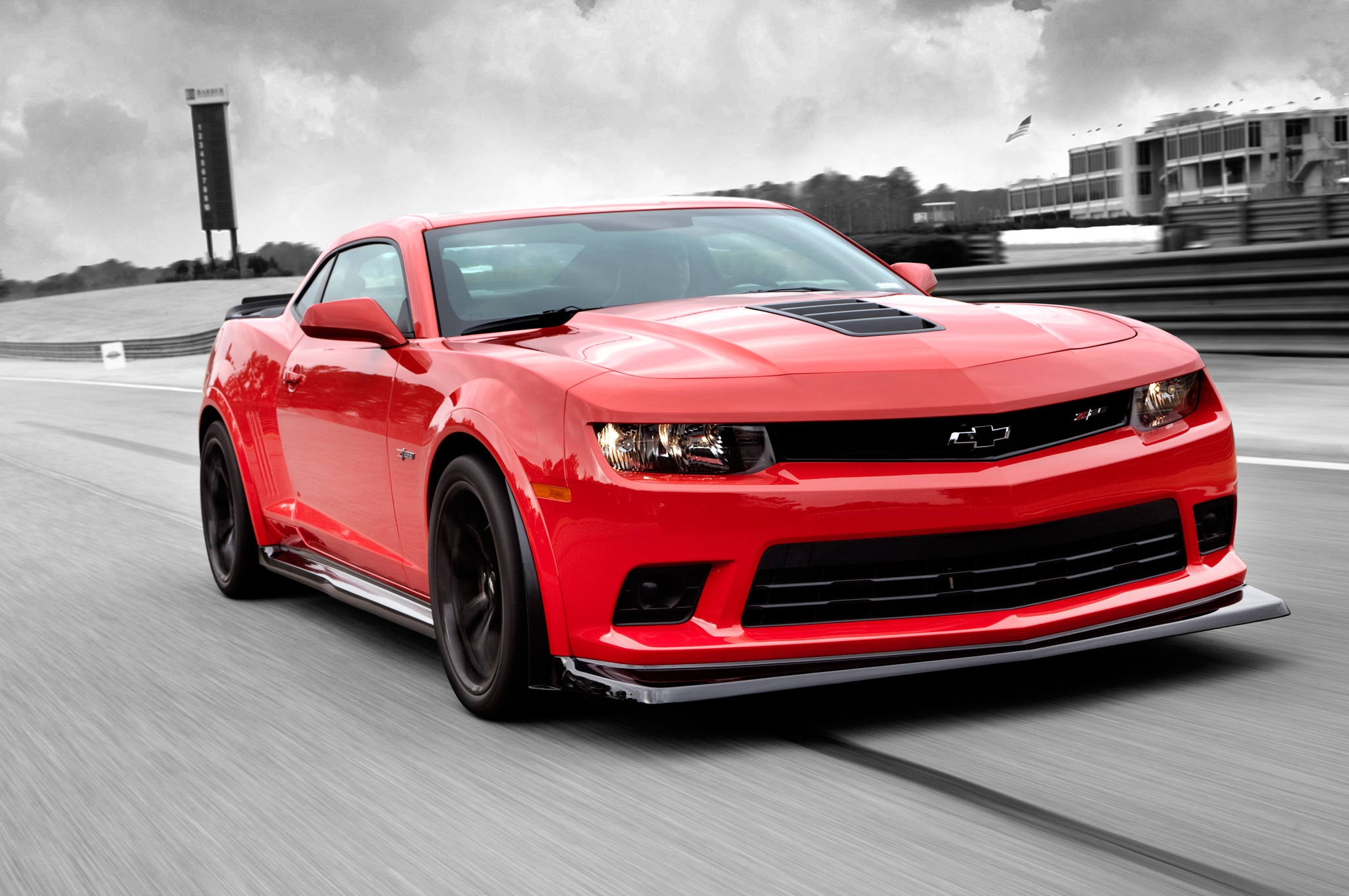 Chevrolet Camaro, no alla vendita di elementi aerodinamici Z/28 per non possessori