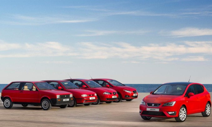 SEAT Ibiza, la best-seller festeggia i 30 anni in giro per l’Europa