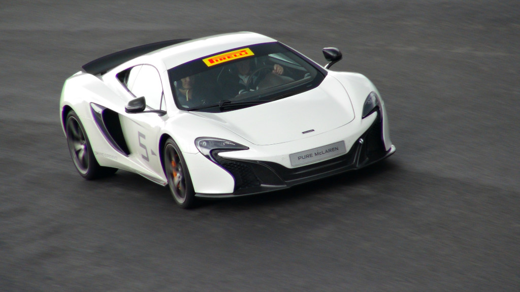 Video – Nuova McLaren 650S a Monza