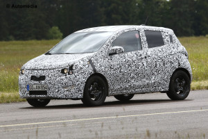 Opel Agila 2015: foto spia durante i test in Germania