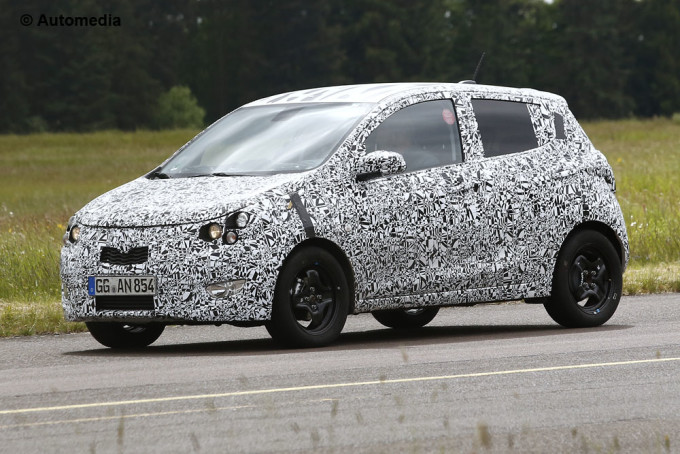 Opel Agila 2015: foto spia durante i test in Germania