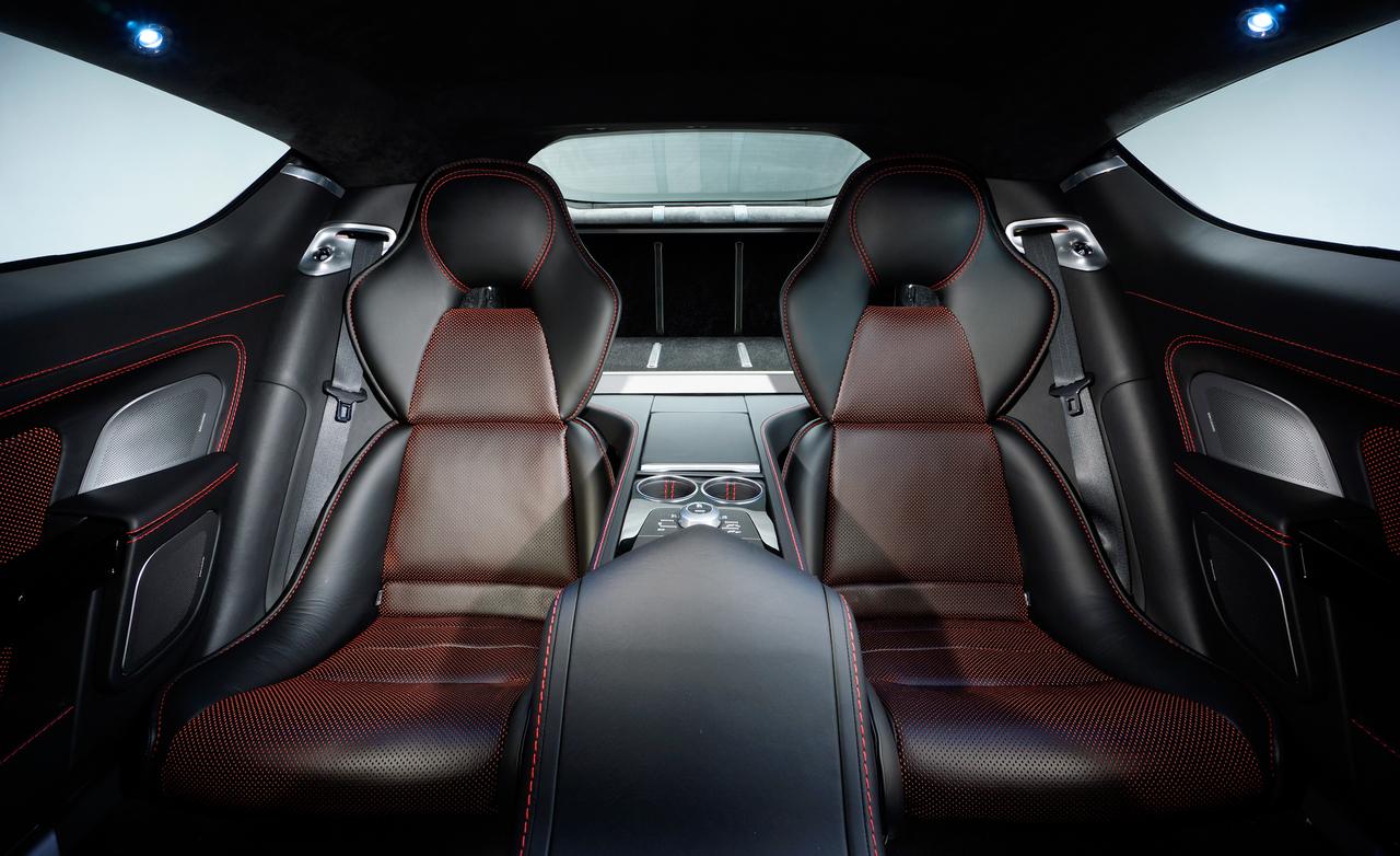 Aston Martin lavorerebbe su una nuova berlina