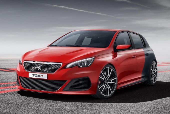 Peugeot 308 R, sempre più vicina la compatta sportiva del Leone