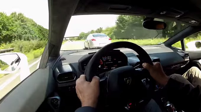 Lamborghini Huracan a 329 km/h sulla Autobahn