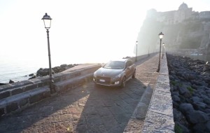 Peugeot 508 RXH Castagna in “vacanza” a Ischia