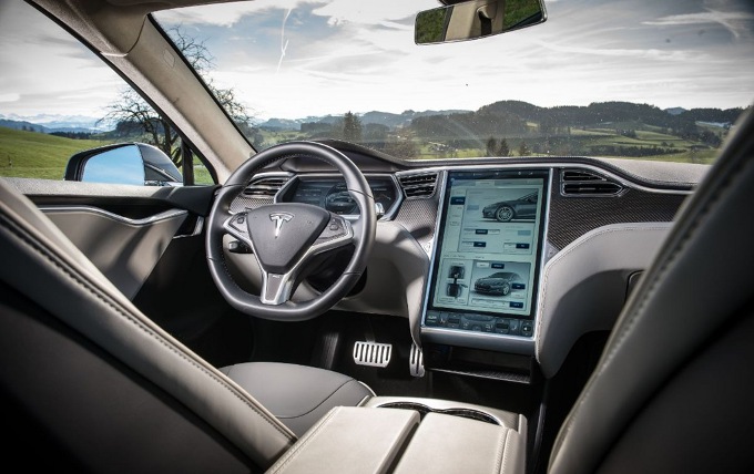 Tesla Model III, questo sarà il nome dell’anti BMW Serie 3