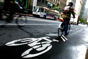 Istat, meno auto e più biciclette nelle città italiane