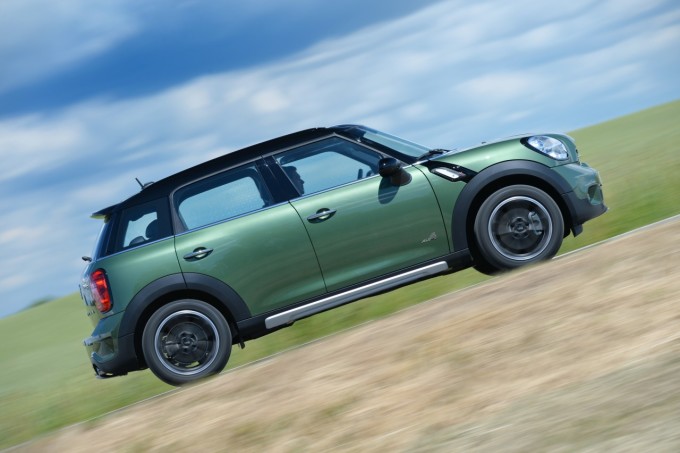 Nuova MINI Countryman, look sbarazzino in movimento
