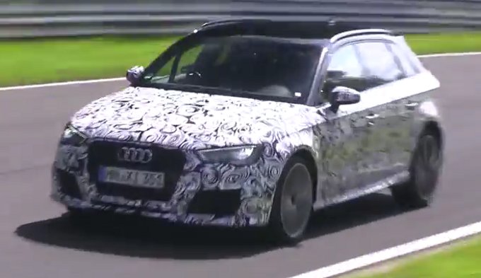 Audi RS3 Sportback 2015 spiata durante i test sul Nurburgring