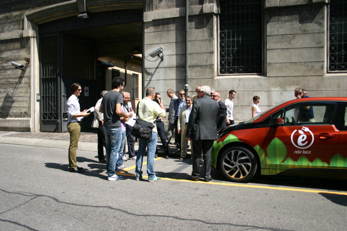 BMW i3 lancia la mobilità elettrica a Mantova