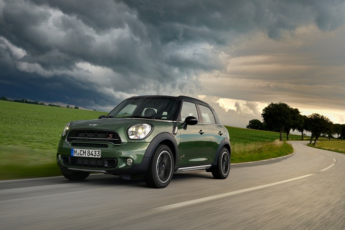 MINI Countryman conquista il “Top Safety Pick” ai crash test americani