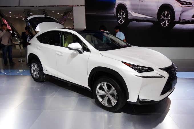 Lexus NX, il primo esemplare è uscito dalle linee di produzione