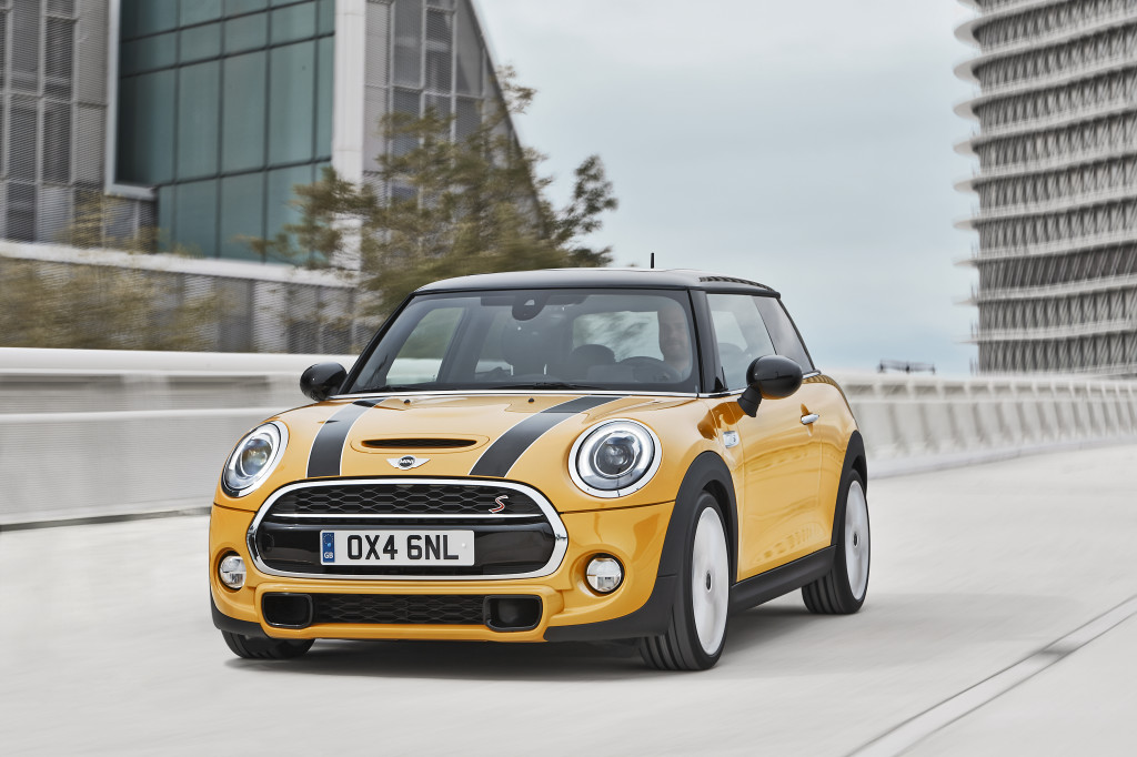 Nuova MINI eletta in Germania “Auto più bella del 2014” nella sua categoria