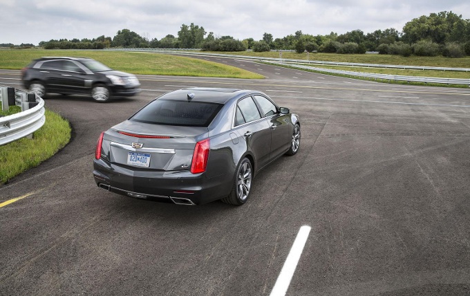 Cadillac, novità sul sistema di guida semi autonoma