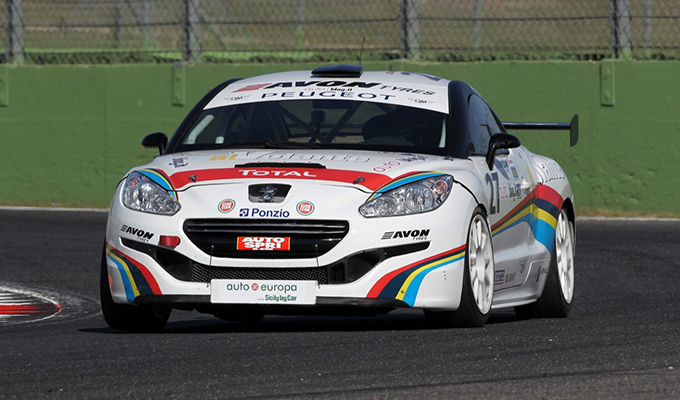 Peugeot RCZ R Cup, Motorionline domenica in pista a Pergusa