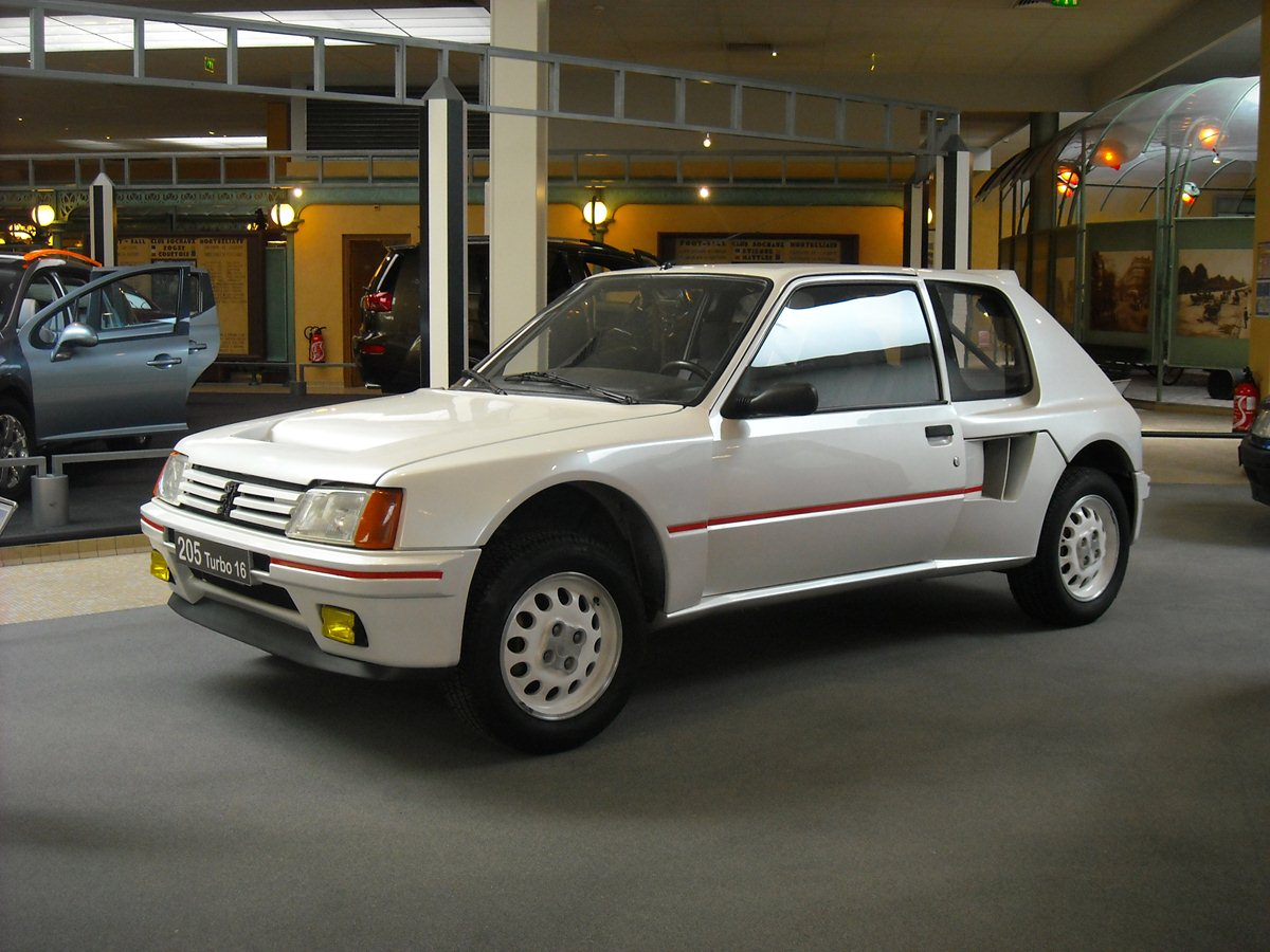 Peugeot 205 Turbo 16 festeggia 30 anni ad AutoMoto d’Epoca di Padova
