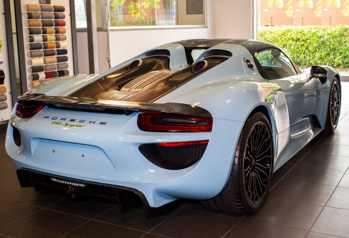 A Perugia la prima Porsche 918 Spyder per il mercato italiano