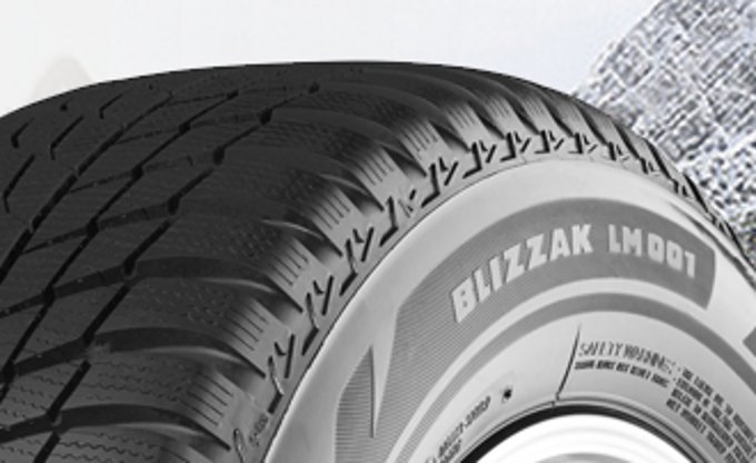 Bridgestone Blizzak LM001, parola d’ordine sicurezza