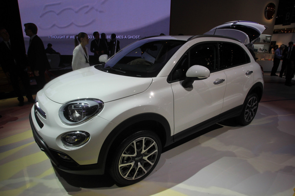 Fiat 500X, muscoli e grinta per il nuovo crossover al Salone di Parigi [VIDEO INTERVISTA]