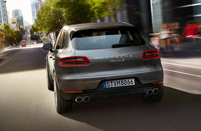 Porsche Macan e Porsche 911: per ora niente ibrido