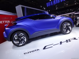 Toyota C-HR, la concept car all’avanguardia che seduce Parigi [VIDEO INTERVISTA]