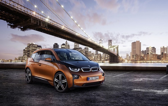 BMW i5, tedesca ecologica con motore Toyota?