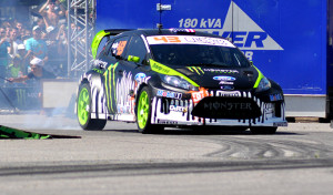 Ken Block da ridere: arriva la parodia di Gymkhana 6 [ACROBAZIE IN VIDEO]