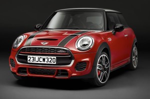 MINI Cooper John Cooper Works 2015: caratteristiche e foto della nuova grintosa britannica