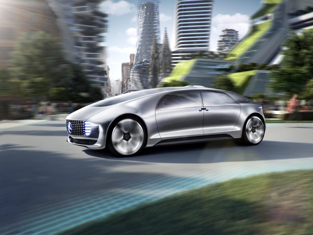 Mercedes F 015 Luxury in Motion Concept: esclusività e guida autonoma al CES 2015 [FOTO e VIDEO]