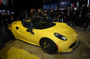 Alfa Romeo 4C Spider: FOTO LIVE dal Salone di Detroit 2015